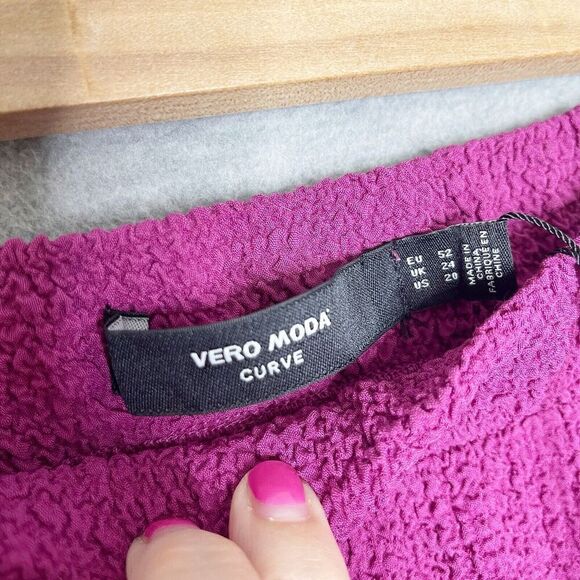 Vero Moda Pants size US Plus 20 20W Fuchsia Travel Wide Leg No Wrinkle Stitchfix - Picture 2 of 11